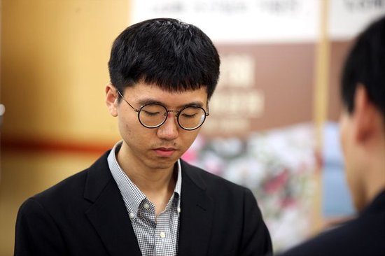 小说：三王妃落水后性情大变，从软弱到彪悍，三王爷反追着贴上去v4.5.3 安卓手机版