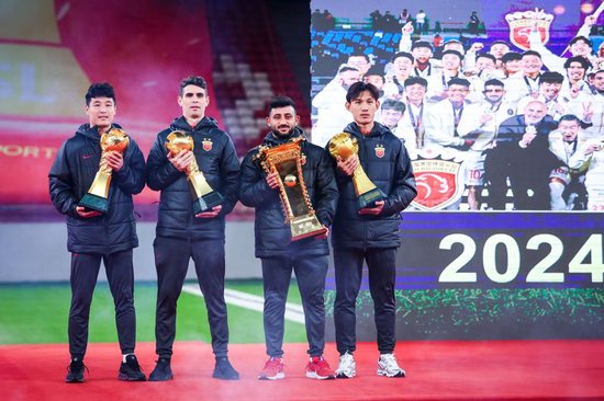 辽宁惨败！山东1-1进决胜场，赵继伟低迷，高诗岩两双