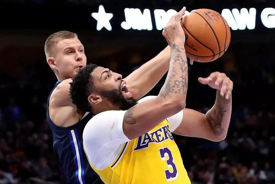 吹爆东契奇？达拉斯还有一个被人遗忘的神