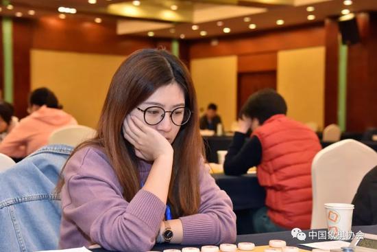 中国象棋大师张婷婷图片