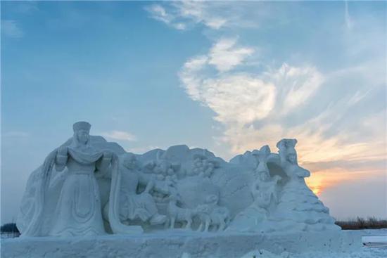 亲历人类滑雪起源地 滑向2022走进大美新疆