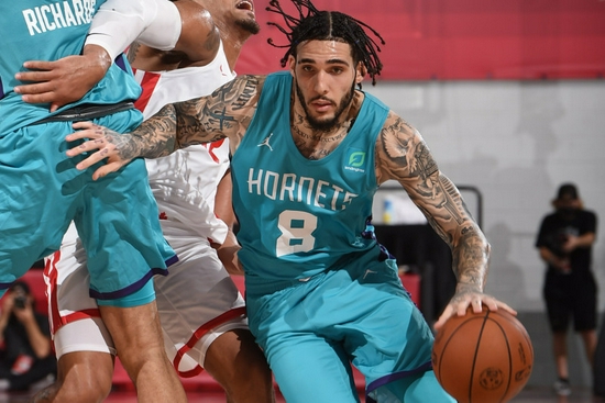 二球仅8分但表现不俗希望与弟弟一起效力黄蜂