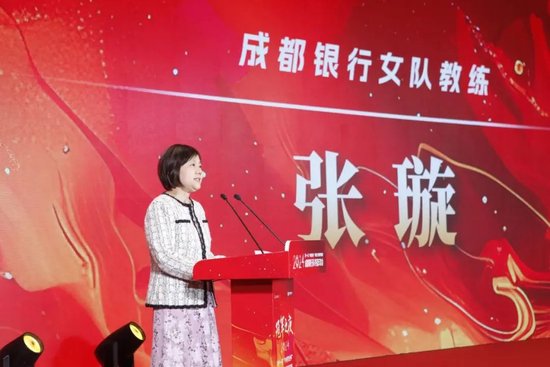 五一出行不踩坑！鸿蒙应用自带出游buff，逛吃游玩全拿捏