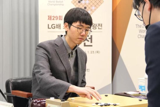 小说：从精神病院出来的冷面杀手，嫁厉少后竟被宠成掌中宝