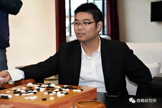 刘晓庆拒互动自比大熊猫，王婆神回复撕下体面！