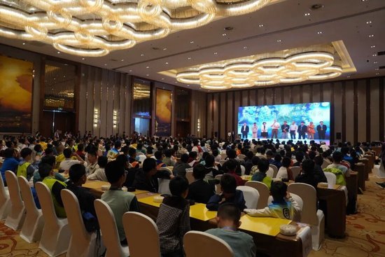 冠恒体育APP下载创作者生态示意图