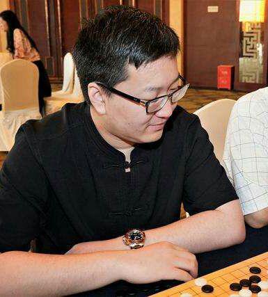 刘小光九段携多位女子世冠走进杨梓围棋教室