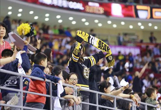 拿NHL的标准要求NHL中国赛？道理我懂，但我还是喜欢冰球