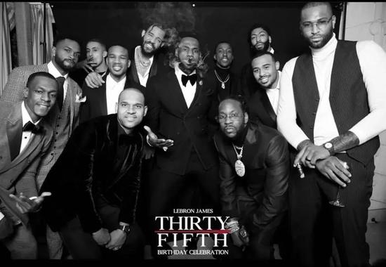 总冠军诞生!詹姆斯复制1-3史诗逆转!浓眉FMVP