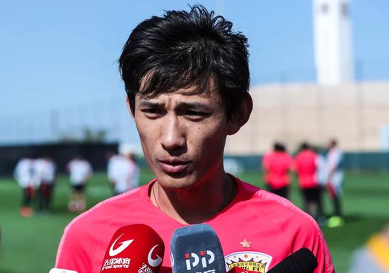 狠练体能上港搬出yoyo体测王燊超坚持到最后