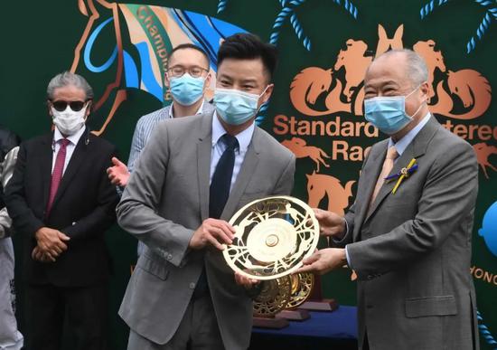 「时时精彩」成功卫冕渣打冠军暨遮打杯