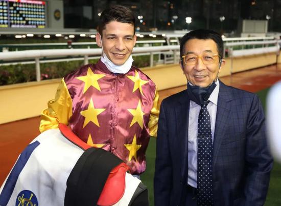 【跑马地赛事】波健士首进香港凯旋门