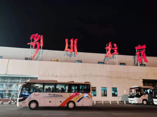 遨游在极地天堂的探险者x Mars张京
