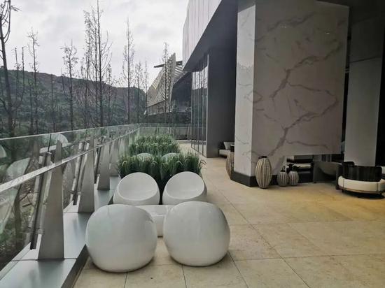 首届成渝围棋擂台赛 重庆小将何语涵成功守擂