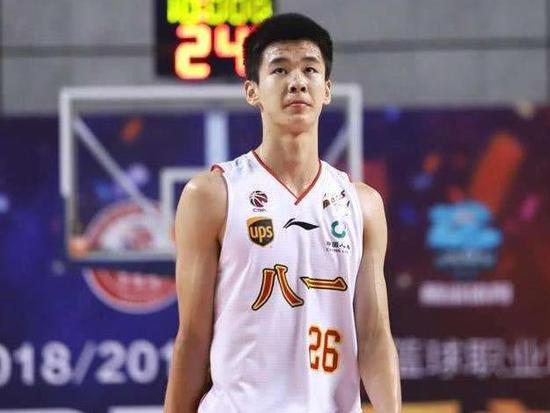 CBA球员保送大学名单公布!郭昊文徐杰领衔