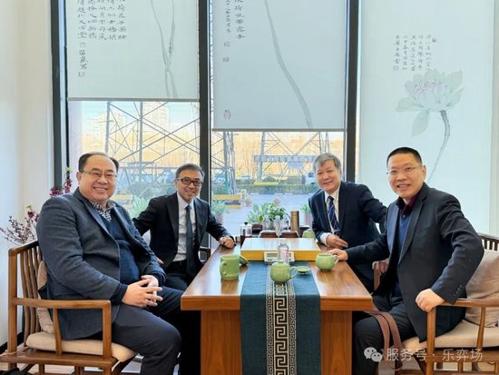 韩国瑜碰不得？侯友宜、赵少康、江启臣粉墨登场，郑丽文表态亮了v8.1.8 安卓手机版
