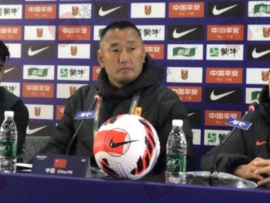 国少冲刺期婉拒多队邀请 上村坚持无需更多热身
