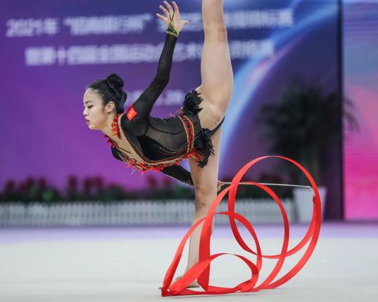 艺术体操全锦赛摘金赵雅婷将开启奥运抢票之旅