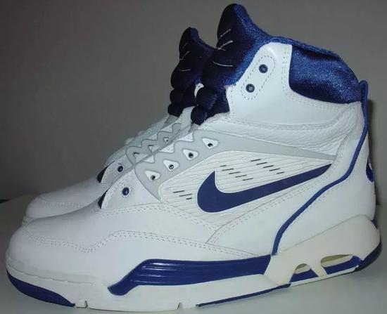 l7sneakernikeflight系列篮球鞋回眸一