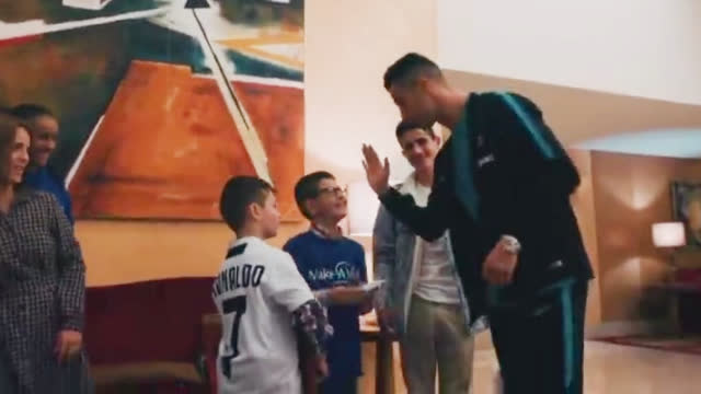 C罗在练什么 足球巨星核心力量训练