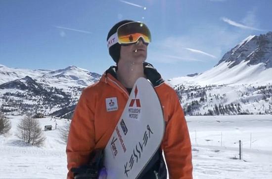 男子打破英国滑雪纪录时速151公里快过飓风亨利