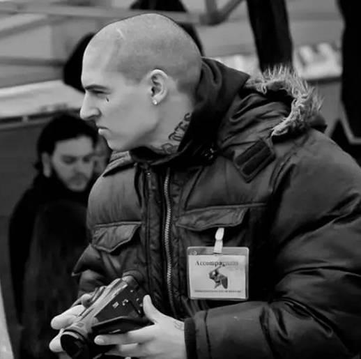 3分钟征服世界 肌肉做衬纹身做衫!体育