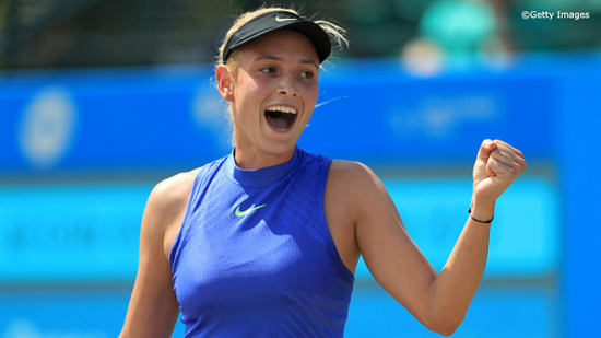 诺丁汉赛孔塔首进草地赛决赛 和瓦林卡女友争冠