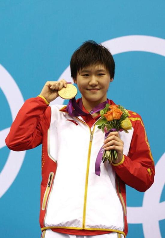 2012年奥运，叶诗文加冕两金