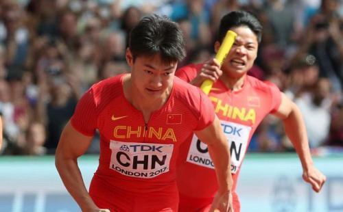 中国男子4X100米接力队获得第四。中新社记者韩海丹摄