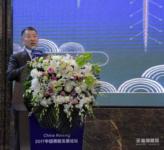 中国赛艇协会主席刘爱杰