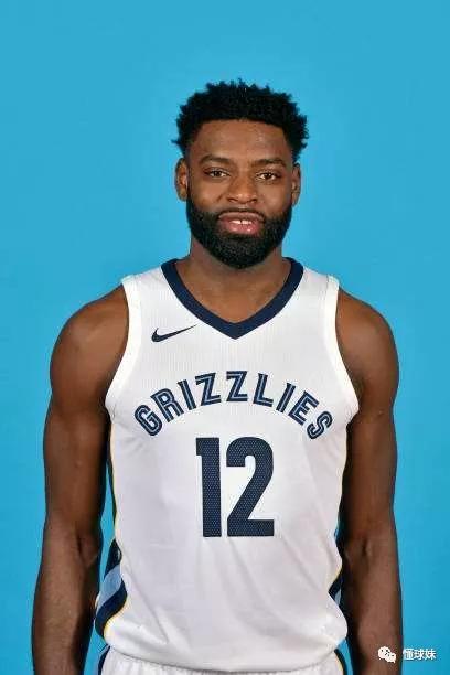 比第二名的温斯洛多了0.4个.