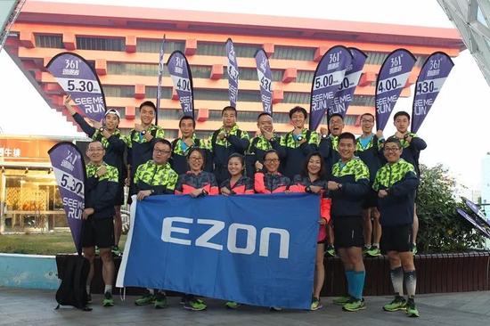 对于一个想要PB的严肃跑者来说，跟对兔子（领跑员）至关重要。