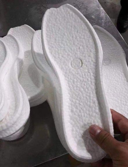 新材料不断问世 boost缓震技术还能横行江湖吗?