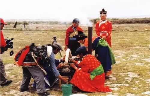 传说中的马奶酒到底是酒,还是奶?