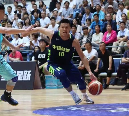 曾狂砍62分带队夺冠 野球界第一分卫了解一下 手机新浪网 曾狂砍62分带队夺冠 野球界第一分卫了解一下 手机新浪网