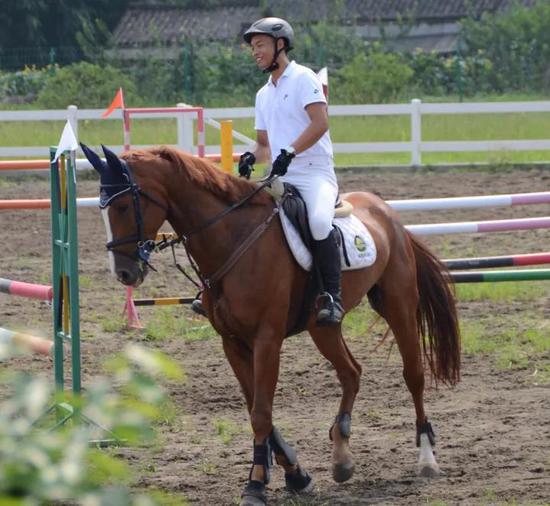 马术比赛中的观赛礼仪