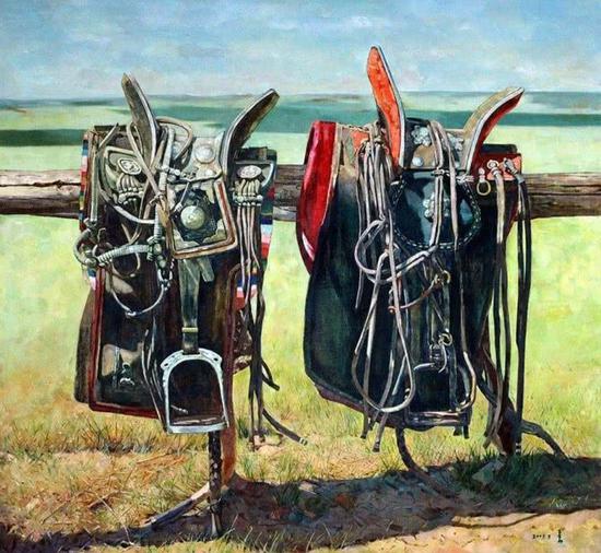 蒙古族马背文化雕花的马鞍