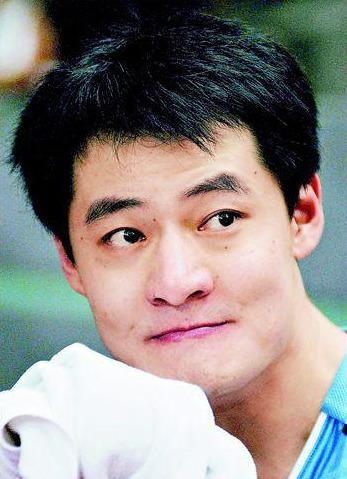 篮球人物之焦健北京男篮绝对核心还记得他曾9次入选全明星吗