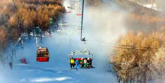 吉林市第一实验小学：以雪为笺爱体育- 爱体育官方网站- 爱体育APP 世界杯指定娱乐平台承使命 初心如炬暖寒冬