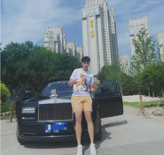 中国小将25胜0负横扫全美，却被质疑年龄造假！