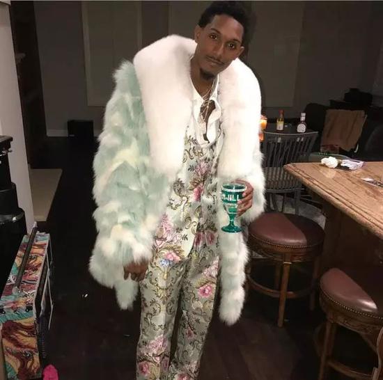 15图带你进入土豪世界韦德型男tt暴发户