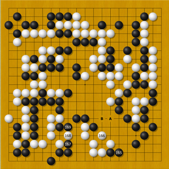 八九十岁，满堂儿孙，却无一人知冷知热