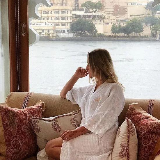 沙梅特女友!绝对被低估了!