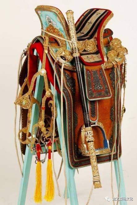 同宗不同风蒙古马鞍样式简介