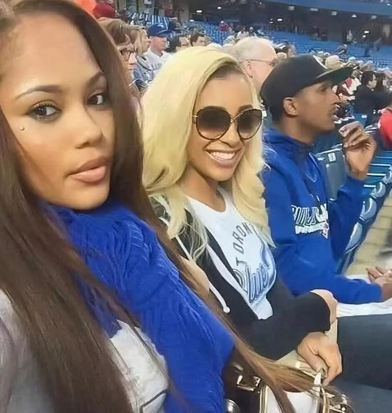 他是NBA唯一同时交两女友 还能和谐相处的球员