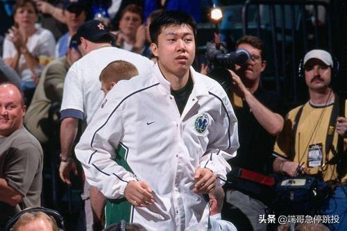 易建联从NBA退休每月能拿1531美元 那姚明呢?
