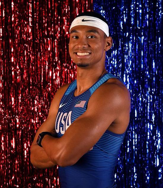 接力都犯规,哪怕没破任何世界纪录,也已经无损迈克尔-诺曼超越博尔特