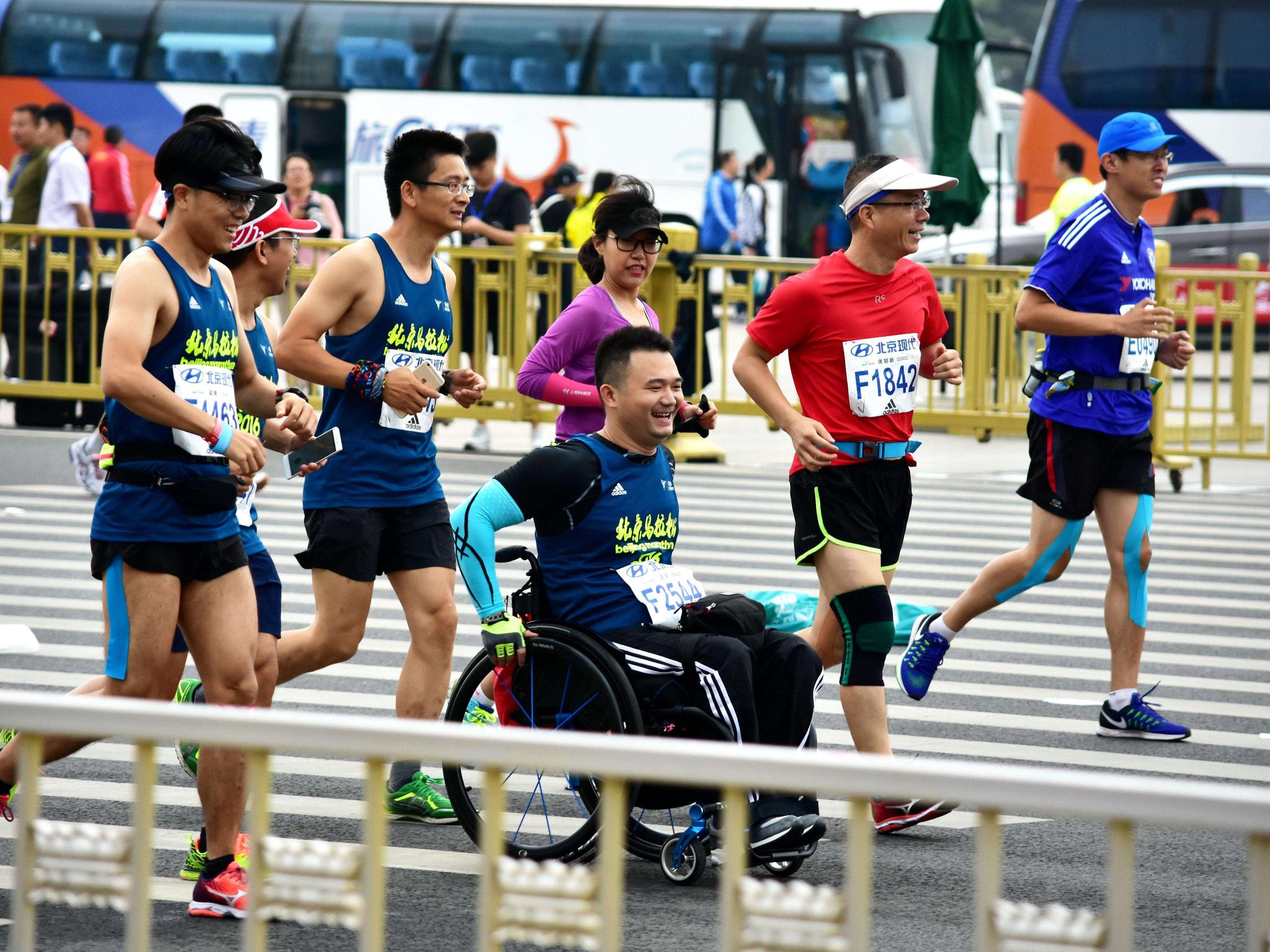 为什么半马比全马更危险 研究后得出了这些结论 跑步频道 新浪竞技风暴 新浪网 为什么半马比全马更危险 研究后得出了这些结论 跑步频道 新浪竞技风暴 新浪网