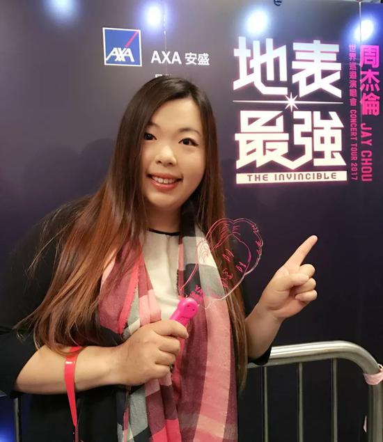 LPGA美女球员也追星 谁还不是个追星女孩了|多图