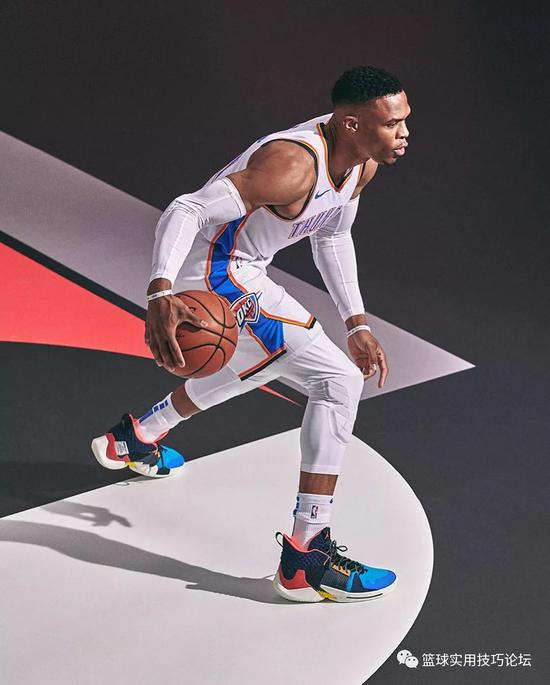 即将发售威少二代签名战靴组图欣赏